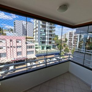 Apto Mobiliado com 48m², 1 dormitório, 1 vaga, no bairro Centro em Caxias do Sul para Alugar