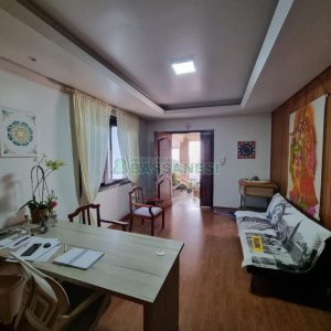 Casa com 263m², no bairro São Pelegrino em Caxias do Sul para Comprar