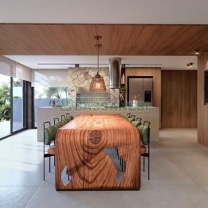 Casa com 369m², 3 dormitórios, 4 vagas, no bairro Interlagos em Caxias do Sul para Comprar