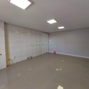 Apartamento com 53m², 2 dormitórios, 1 vaga, no bairro Vila Verde em Caxias do Sul para Comprar
