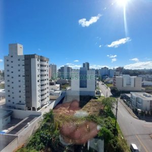 Apartamento com 53m², 2 dormitórios, 1 vaga, no bairro Vila Verde em Caxias do Sul para Comprar