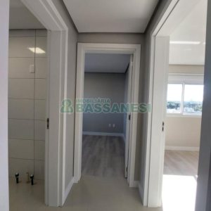 Apartamento com 53m², 2 dormitórios, 1 vaga, no bairro Vila Verde em Caxias do Sul para Comprar