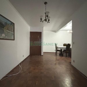 Apto Mobiliado com 136m², 3 dormitórios, 1 vaga, no bairro Exposição em Caxias do Sul para Comprar