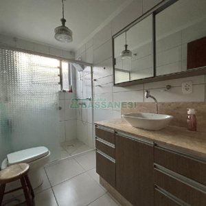 Apto Mobiliado com 136m², 3 dormitórios, 1 vaga, no bairro Exposição em Caxias do Sul para Comprar