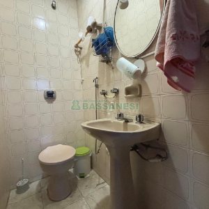 Apto Mobiliado com 136m², 3 dormitórios, 1 vaga, no bairro Exposição em Caxias do Sul para Comprar