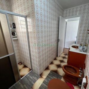 Casa com 120m², 3 dormitórios, 3 vagas, no bairro Floresta em Caxias do Sul para Comprar