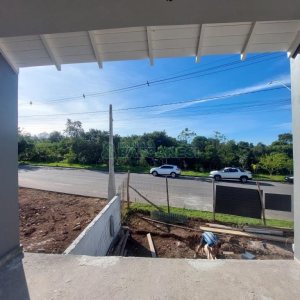 Sobrado com 140m², 3 dormitórios, 1 vaga, no bairro Vila Verde em Caxias do Sul para Comprar