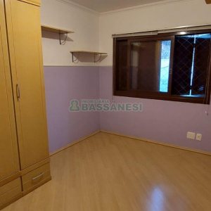 Apartamento com 97m², 3 dormitórios, 1 vaga, no bairro Universitário em Caxias do Sul para Alugar