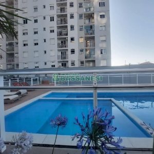 Apto Mobiliado com 55m², 2 dormitórios, 1 vaga, no bairro De Lazzer em Caxias do Sul para Alugar