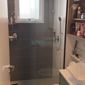 Apto Mobiliado com 55m², 2 dormitórios, 1 vaga, no bairro De Lazzer em Caxias do Sul para Alugar