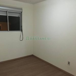 Apartamento com 43m², 2 dormitórios, 1 vaga, no bairro Rosario em Caxias do Sul para Comprar