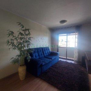 Apto Mobiliado com 80m², 2 dormitórios, 1 vaga, no bairro Lourdes em Caxias do Sul para Comprar