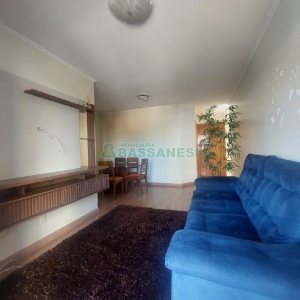 Apto Mobiliado com 80m², 2 dormitórios, 1 vaga, no bairro Lourdes em Caxias do Sul para Comprar