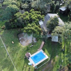 Chácara com 300m², 3 dormitórios, no bairro Apanhador em Caxias do Sul para Comprar