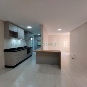 Apartamento com 70m², 2 dormitórios, 2 vagas, no bairro Vila Verde em Caxias do Sul para Alugar