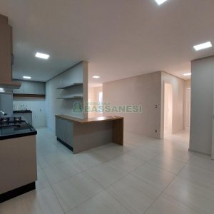 Apartamento com 70m², 2 dormitórios, 2 vagas, no bairro Vila Verde em Caxias do Sul para Alugar