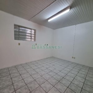 Loja com 75m², no bairro Cruzeiro em Caxias do Sul para Alugar