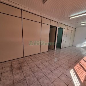 Loja com 75m², no bairro Cruzeiro em Caxias do Sul para Alugar