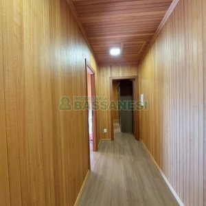 Chácara com 230m², 3 dormitórios, 3 vagas, no bairro São Virgílio em Caxias do Sul para Comprar