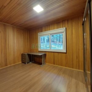 Chácara com 230m², 3 dormitórios, 3 vagas, no bairro São Virgílio em Caxias do Sul para Comprar