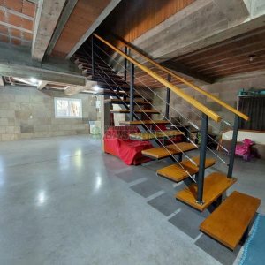 Chácara com 230m², 3 dormitórios, 3 vagas, no bairro São Virgílio em Caxias do Sul para Comprar