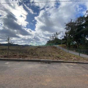 Terreno com 319m², no bairro Nossa Senhora das Graças em Caxias do Sul para Comprar