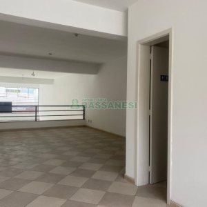 Loja com 140m², no bairro São Pelegrino em Caxias do Sul para Alugar
