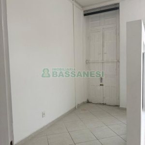 Sala com 103m², no bairro Centro em Caxias do Sul para Alugar