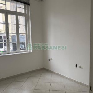 Sala com 103m², no bairro Centro em Caxias do Sul para Alugar