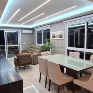 Apartamento com 95m², 2 dormitórios, 2 vagas, no bairro São José em Caxias do Sul para Comprar