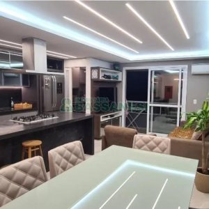 Apartamento com 95m², 2 dormitórios, 2 vagas, no bairro São José em Caxias do Sul para Comprar