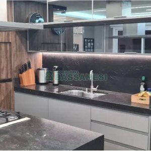 Apartamento com 95m², 2 dormitórios, 2 vagas, no bairro São José em Caxias do Sul para Comprar