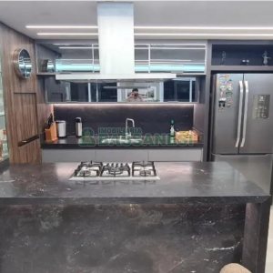 Apartamento com 95m², 2 dormitórios, 2 vagas, no bairro São José em Caxias do Sul para Comprar