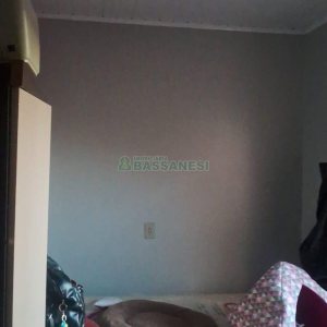 Sobrado com 45m², 2 dormitórios, 1 vaga, no bairro Colina do Sol em Caxias do Sul para Comprar