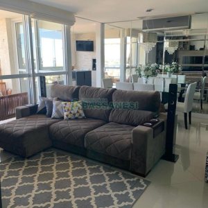 Apto Mobiliado com 112m², 3 dormitórios, 2 vagas, no bairro Cristo Redentor em Caxias do Sul para Alugar
