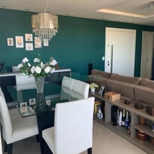 Apto Mobiliado com 112m², 3 dormitórios, 2 vagas, no bairro Cristo Redentor em Caxias do Sul para Alugar