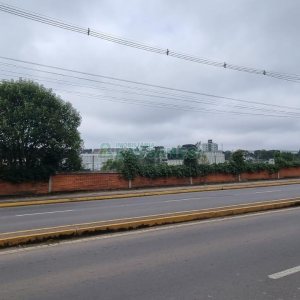 Terreno com 2000m², no bairro Nossa Senhora da Saúde em Caxias do Sul para Comprar
