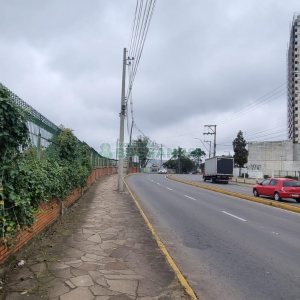 Terreno com 2000m², no bairro Nossa Senhora da Saúde em Caxias do Sul para Comprar