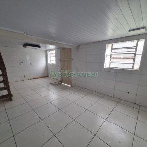 Casa Comercial com 120m², no bairro Exposição em Caxias do Sul para Alugar