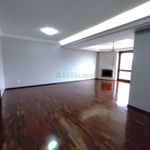Apartamento com 180m², 3 dormitórios, 1 vaga, no bairro Cristo Redentor em Caxias do Sul para Alugar ou Comprar