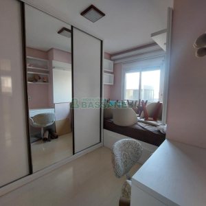 Apto/Cobertura com 109m², 3 dormitórios, 2 vagas, no bairro Morada dos Alpes em Caxias do Sul para Comprar