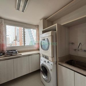 Apto Mobiliado com 120m², 3 dormitórios, 2 vagas, no bairro Panazzolo em Caxias do Sul para Alugar