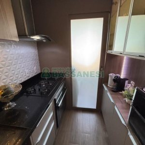 Apartamento com 97m², 2 dormitórios, 2 vagas, no bairro Jardim América em Caxias do Sul para Comprar