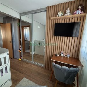 Apartamento com 97m², 2 dormitórios, 2 vagas, no bairro Jardim América em Caxias do Sul para Comprar