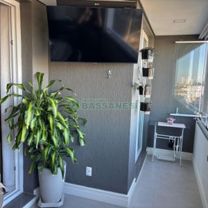 Apartamento com 97m², 2 dormitórios, 2 vagas, no bairro Jardim América em Caxias do Sul para Comprar