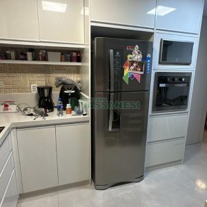 Apartamento com 94m², 3 dormitórios, 1 vaga, no bairro Rio Branco em Caxias do Sul para Comprar