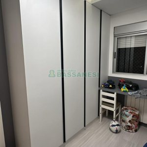 Apartamento com 94m², 3 dormitórios, 1 vaga, no bairro Rio Branco em Caxias do Sul para Comprar