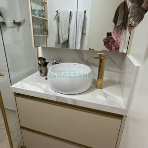 Apartamento com 94m², 3 dormitórios, 1 vaga, no bairro Rio Branco em Caxias do Sul para Comprar