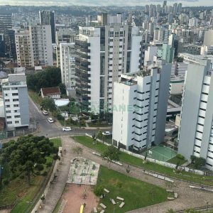 Apartamento com 94m², 3 dormitórios, 1 vaga, no bairro Rio Branco em Caxias do Sul para Comprar
