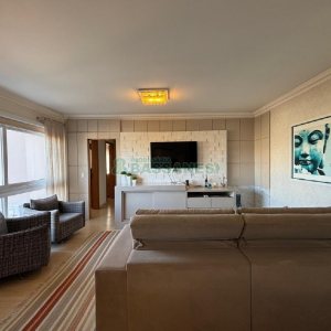 Apto Mobiliado com 83m², 2 dormitórios, 2 vagas, no bairro Rio Branco em Caxias do Sul para Alugar